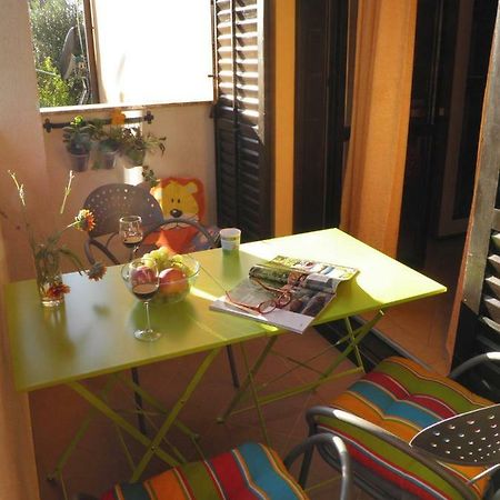 Apartment Suzy With Private Parking Fazana Bagian luar foto
